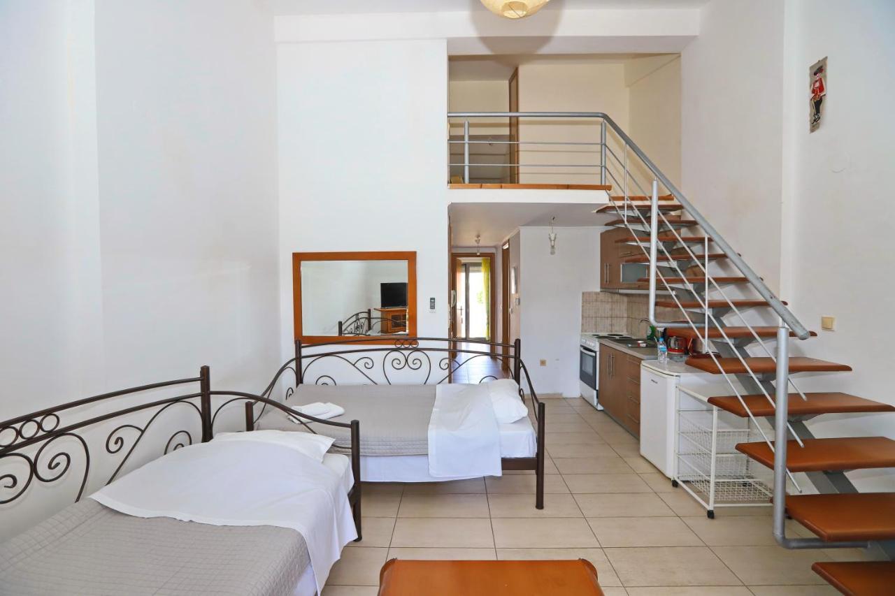 Katerina Apartments Керамоті Екстер'єр фото